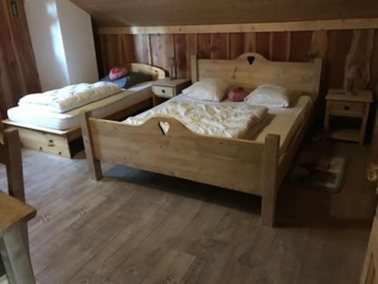 Chalet Spa Le Royal Nathalie Mn La Rouge 라브레세 외부 사진